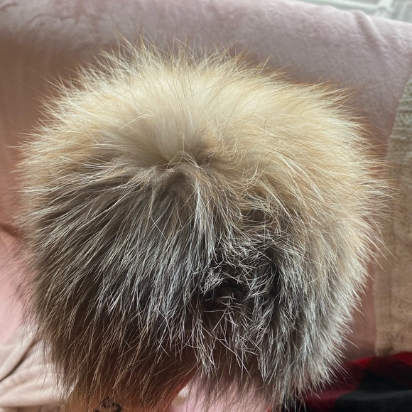 Real fox fur hat - Picture 2 of 4